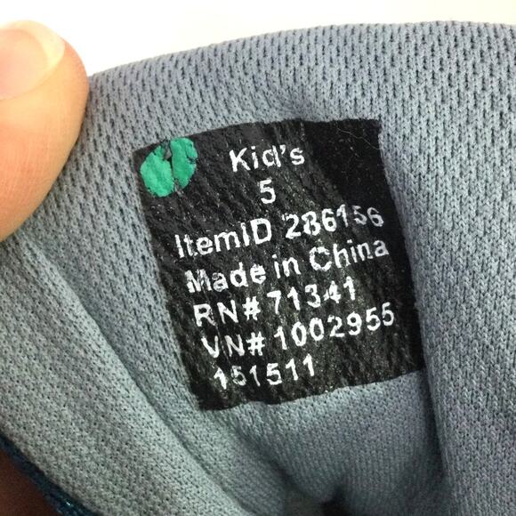 L.L. Bean Outlet Trail Hiker Waterproof Lace Up Boots Kid's Size 5 - Picture 12 of 12